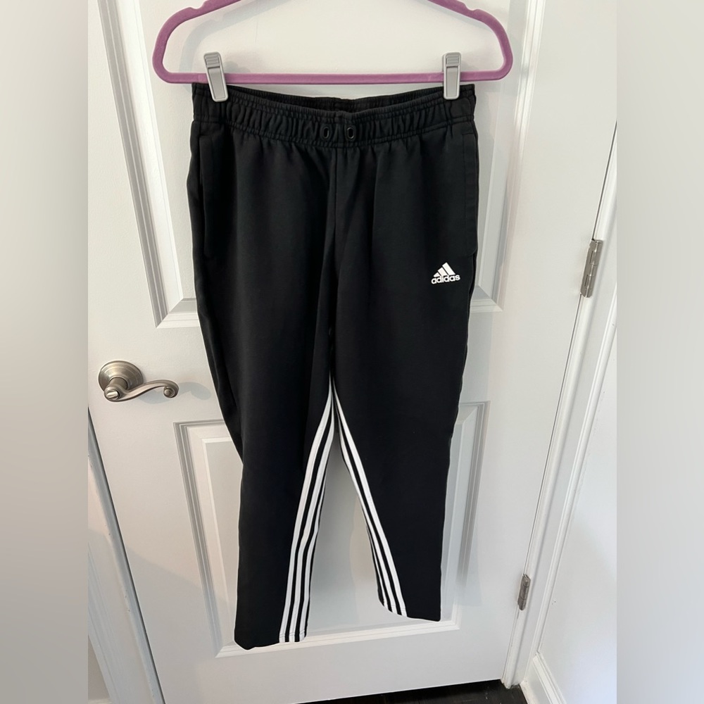 Adidas Sweatpants men’s size medium